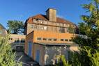 Mehrzweckhalle und oberer Kopfbau