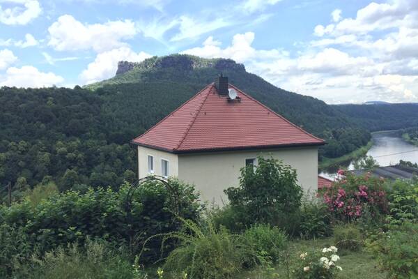 Panoramablick auf Elbe, K&ouml;nigstein und Lilienstein!