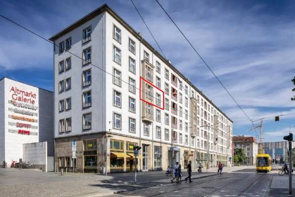 Top sanierte Single-Wohnung in zentraler Lage