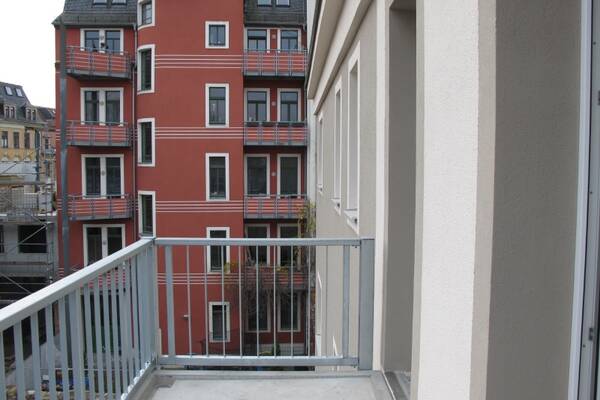 Sonnige Komfortwohnung mit Balkon