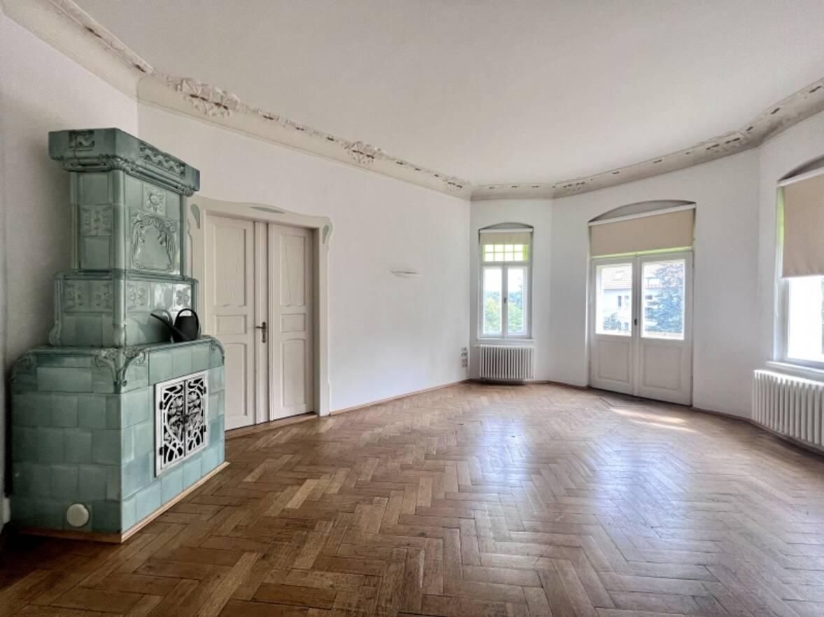 Innenansicht B&uuml;rovilla 2