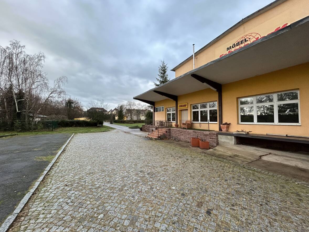 Objektansicht Geb&auml;ude 5