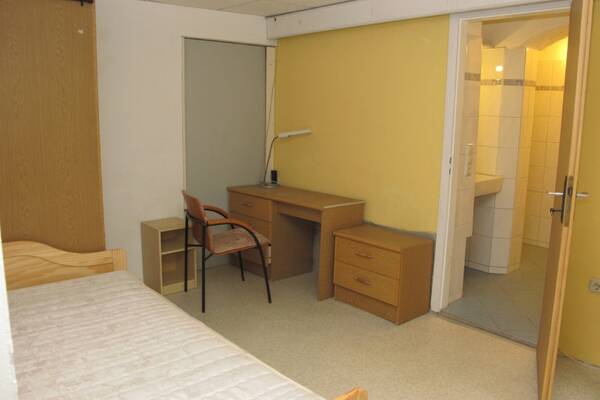 M&ouml;blierte Studentenwohnung an der Uni-Klinik