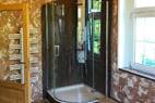 Bad in der Villa (2)