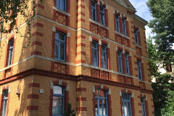 Villa Hoffnung - Ihre neue Wohlf&uuml;hloase im historischen Gewand