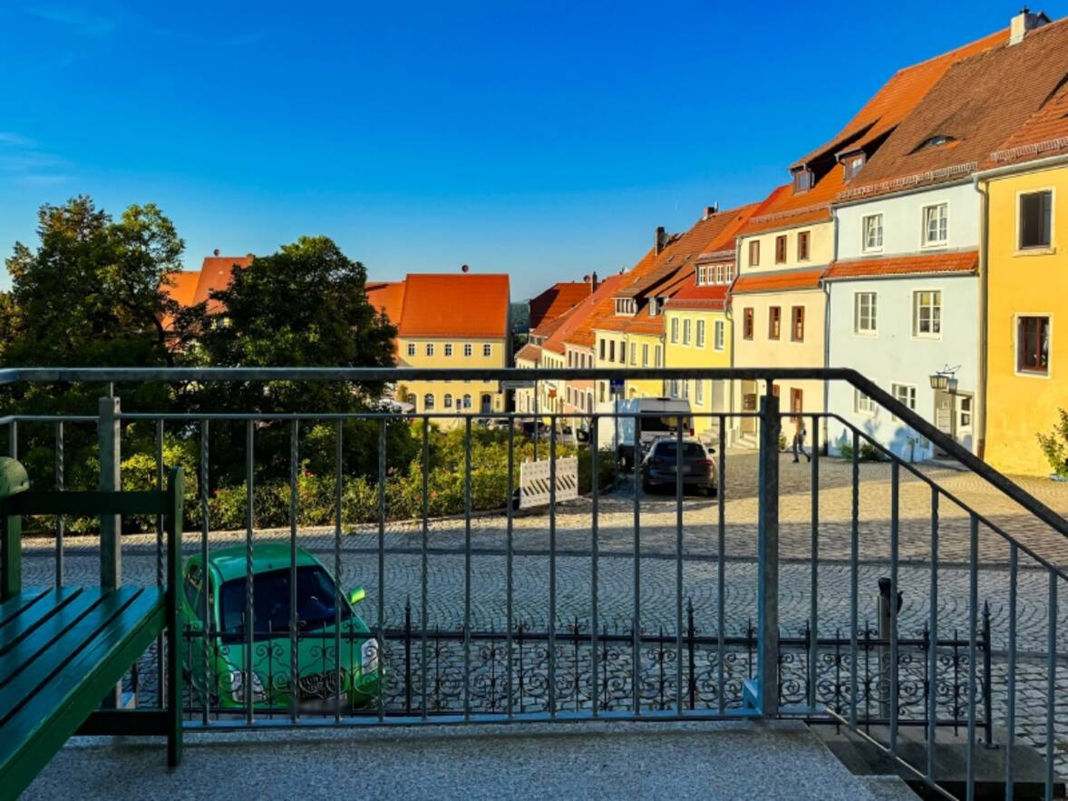 Blick von Haus rechts auf Marktplatz