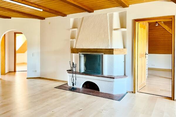 Originell wohnen mit Kamin, Sauna & S&uuml;d-Balkon!