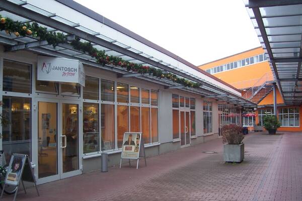 Das Hochlandcenter - direkt an der B6!