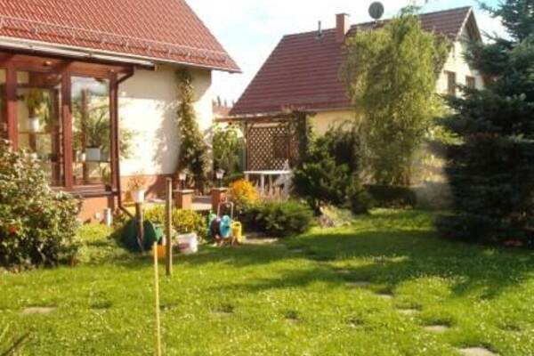 Komfortabel Wohnen dicht am Badesee