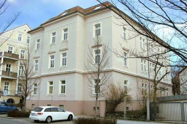 Zwischen Bahnhof und Zentrum!