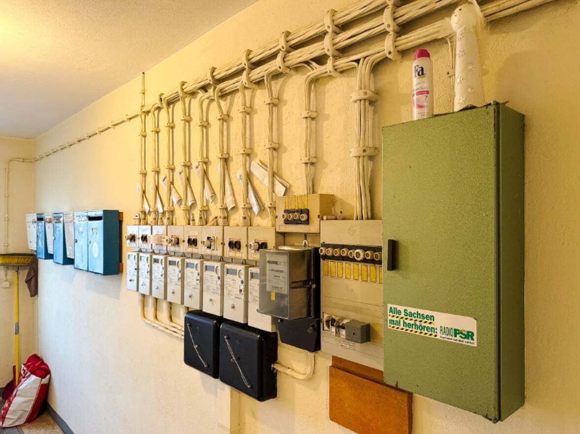 Haus rechts Elektrik