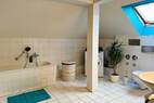Bad mit Wanne -