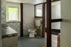 Bad mit Wanne -