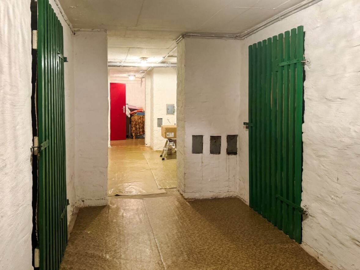 Haus links Mieterkeller (2)