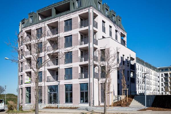 Neubau direkt an der Elbe!