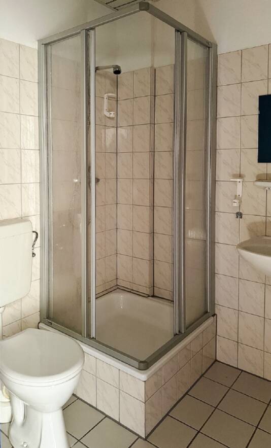 Bad Hotelzimmer (Beispiel)