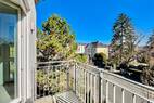 Balkon - Blick in die H&uuml;blerstra&szlig;e