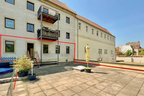 Historischer Altbau mit gro&szlig;er Terrasse