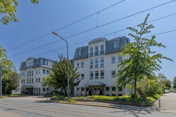 B&uuml;rogemeinschaft in Tolkewitz!