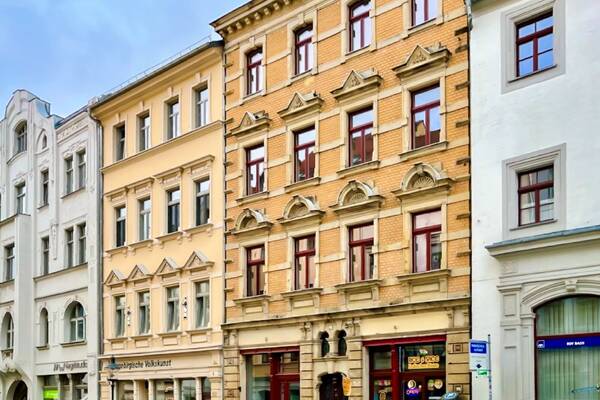 Erstbezug: Parkett, Fu&szlig;bodenheizung & Duschbad mit Fenster!