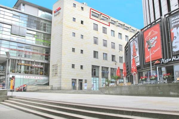 Teilm&ouml;bliert mit Lift, EBK & Dachterrasse!