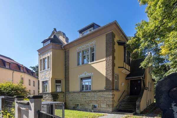 B&uuml;rovilla im Jugendstil!