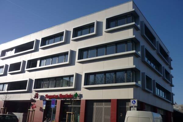 Arbeiten im Nahversorgungszentrum! BEATE PROTZE IMMOBILIEN