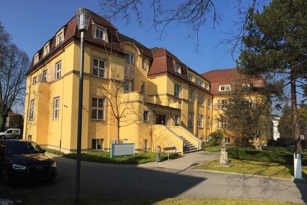 "Herzlich Willkommen!"