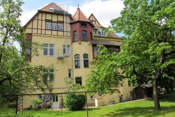 Ruhige Oase am Waldpark!