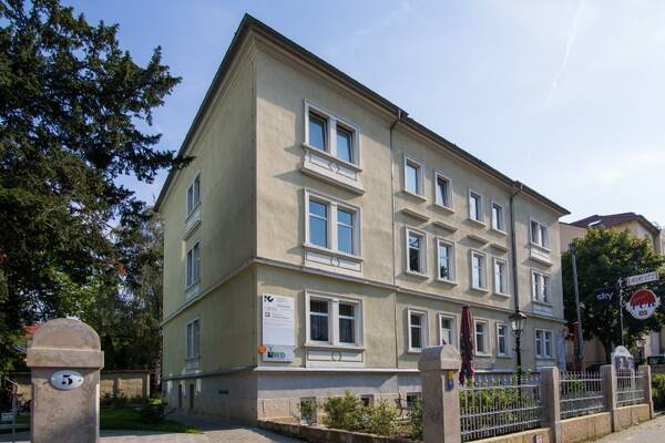 B&uuml;rogemeinschaft sucht neuen Mitmieter!