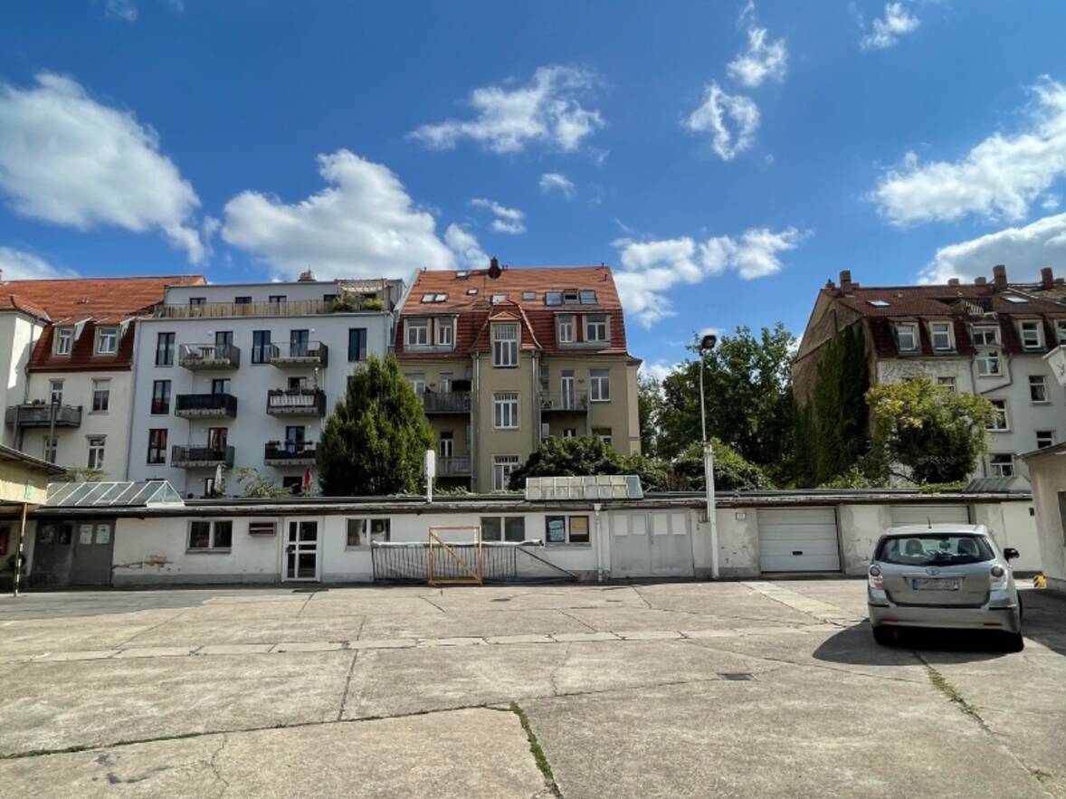 Flachbau S&uuml;d