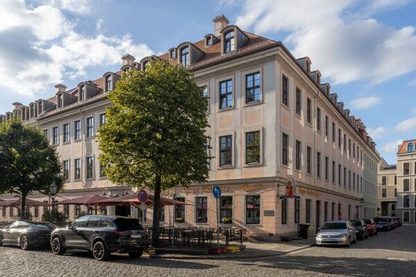 K&ouml;nigstra&szlig;e!
