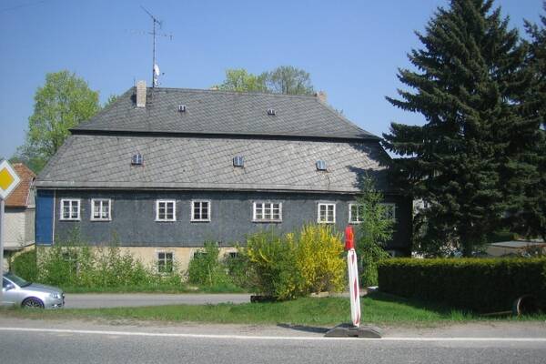 Unsaniertes Umgebindehaus auf gro&szlig;em Grundst&uuml;ck