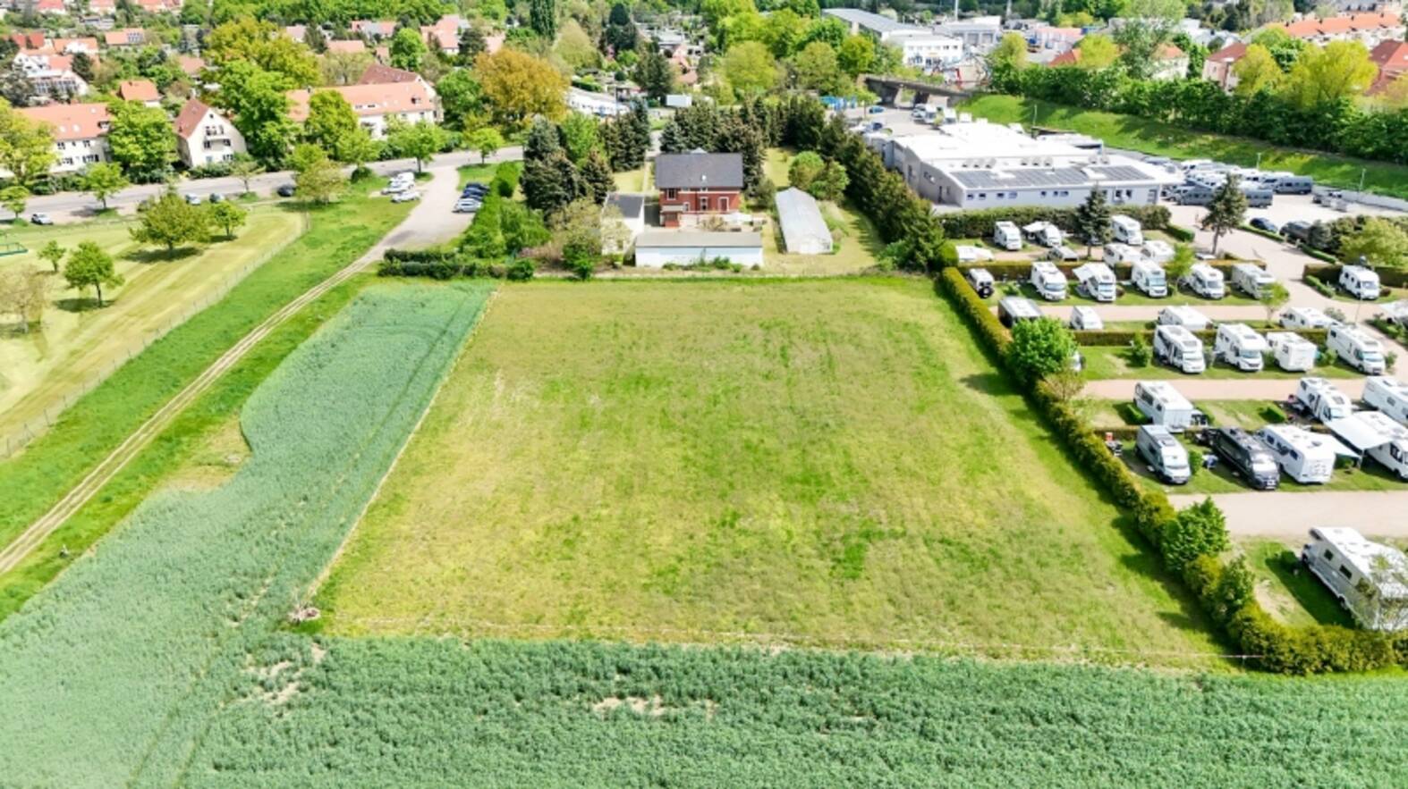 Landwirtschaftsfläche inklusive