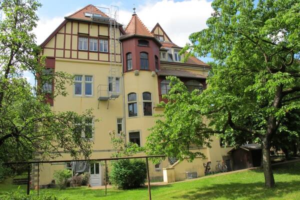 Originell wohnen mit EBK am Waldpark!