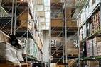 In der Logistikhalle (2)