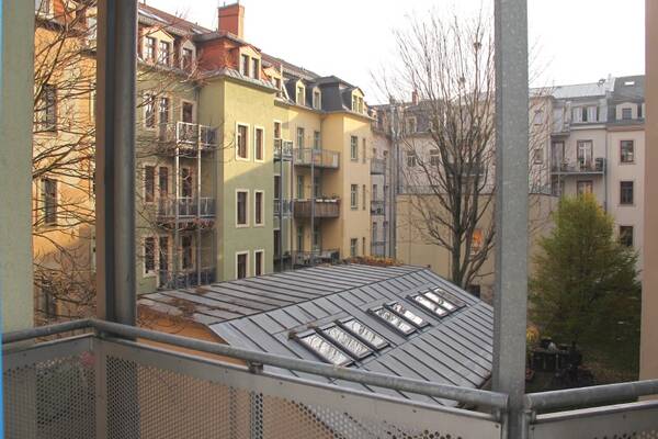 Komfortabel wohnen mit Lift, EBK & Balkon