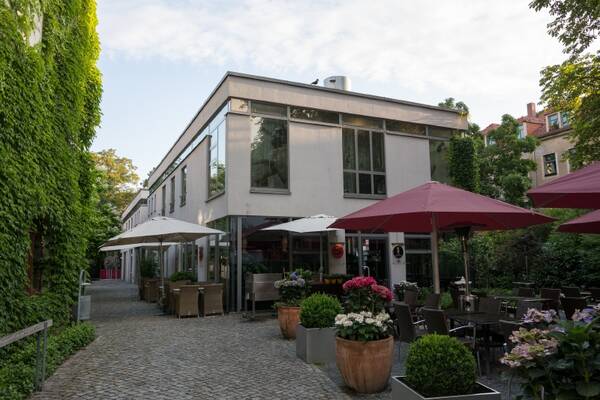 Modernes B&uuml;ro im historischen Ambiente!