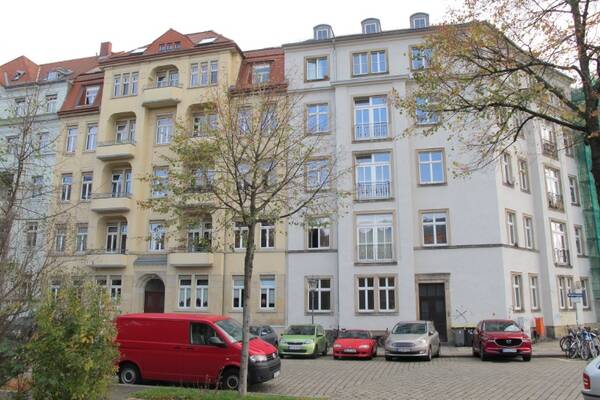 Nostalgische Single-Wohnung mit Kachelofen