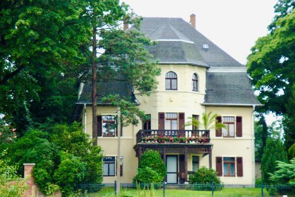 F&uuml;r Romantiker:  charmant wohnen mit Elb-Blick!