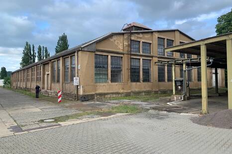 Top Preis, Top Lage! Gewerbehof Radebeul...